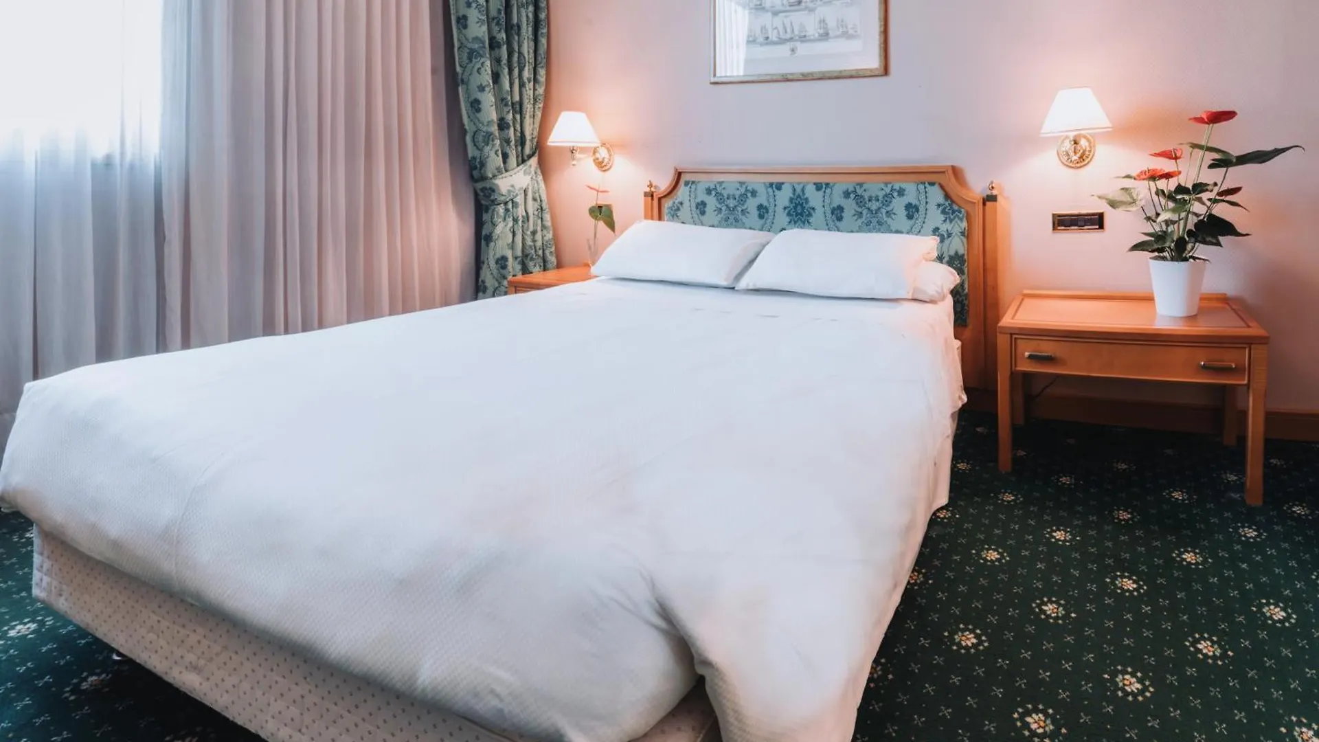 ****  Royal Garden Otel Assago İtalya