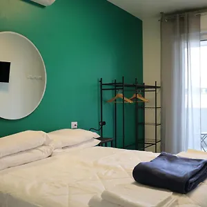 Sleep With Balcony - 7 Italia